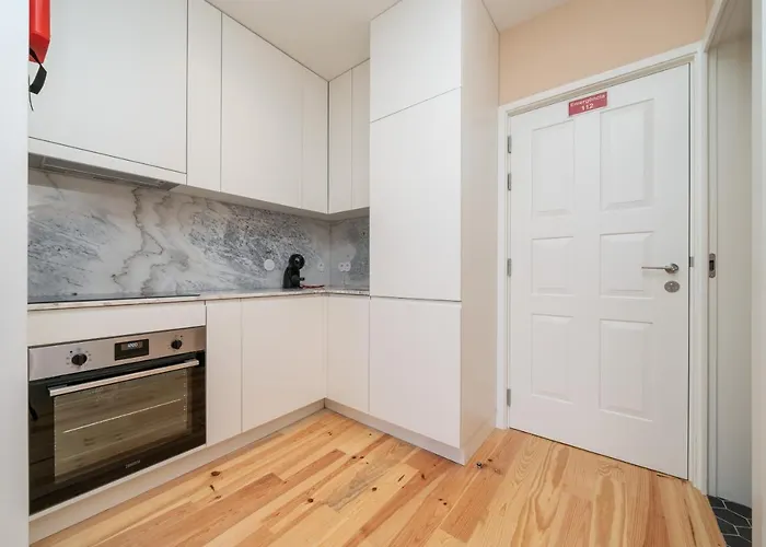 Firmeza By Amber Star Rent 波尔图